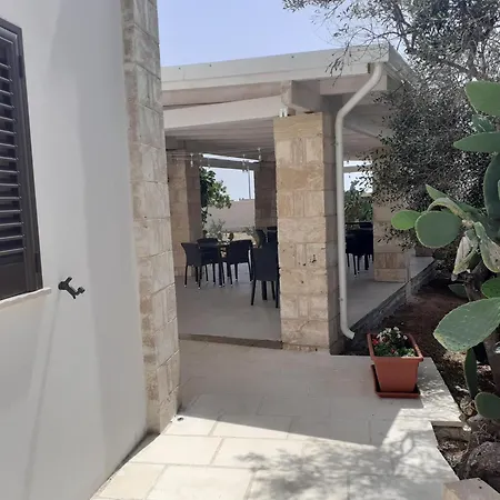 فندق مبيت وإفطار Masseria Centro Colonico 3*